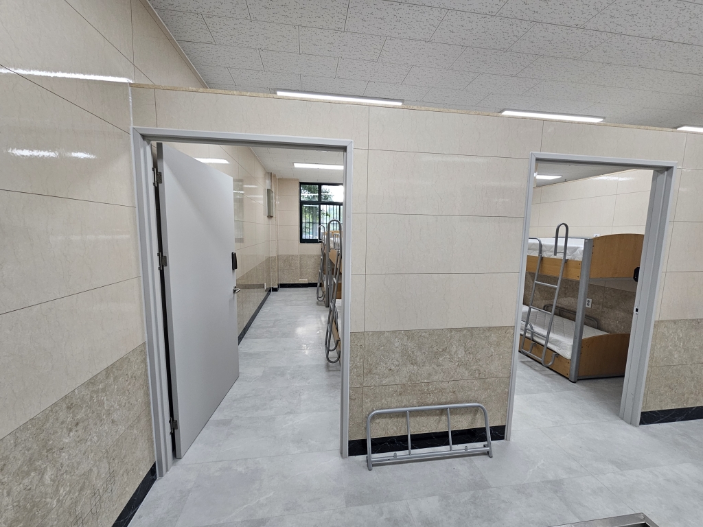 실내벽체마감패널 시공현장 15